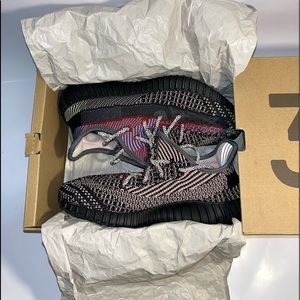 SOLD Yeezy Boost 350 V2 ‘Yecheil’ SOLD